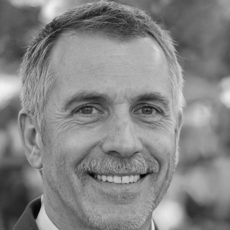 Michael Thompson, Financial Education Director